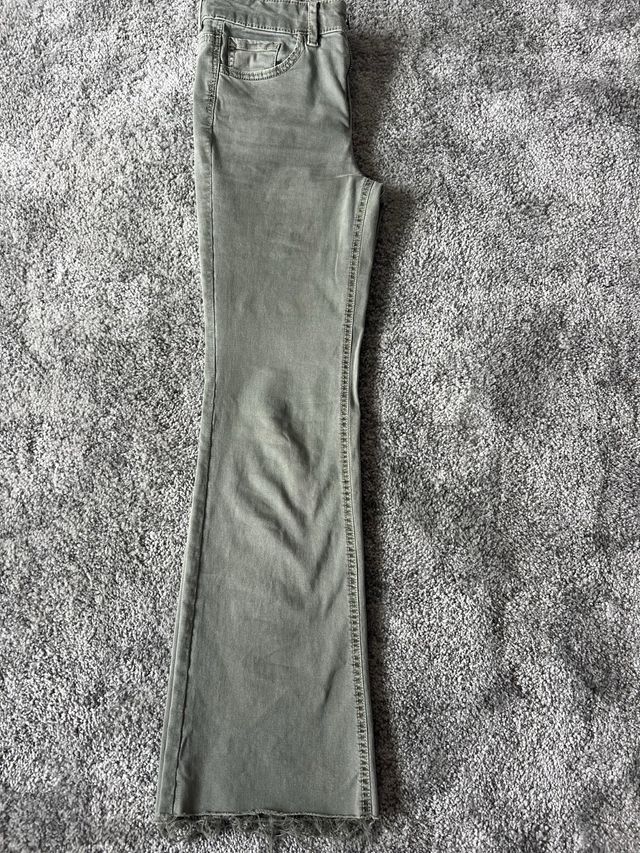 Pantalones Mango verdes XS