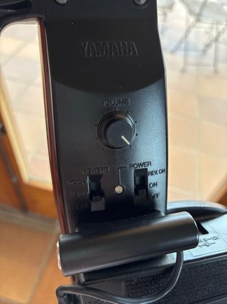Violín eléctrico Yamaha SV-120