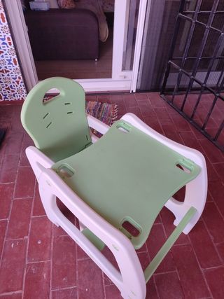 Trona convertible a mesa - niño
