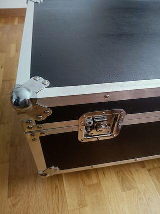 Mesa centro vintage maleta