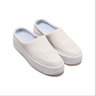 Nike Air Force 1 Lover XX blancas Unisex. 28,5 cm