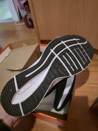 Zapatillas Nike Quest 4 - Negras