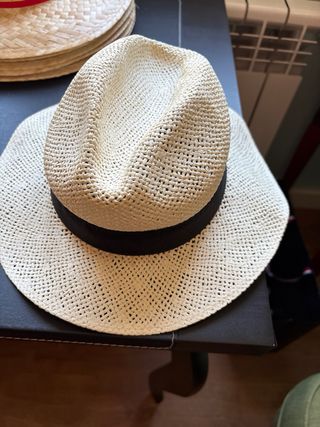 13 sombreros paja Madrid