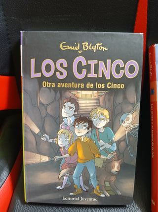 Varios libros juveniles de "Los cinco"