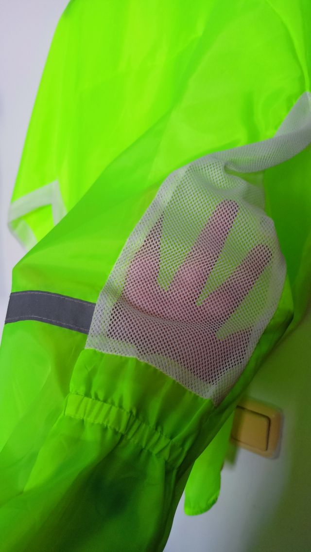 Chaqueta cortaviento ciclismo neón