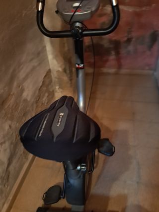 Bicicleta estática Body Sculpture