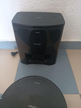 Conga 2499 + base autovaciado y mopa para fregado