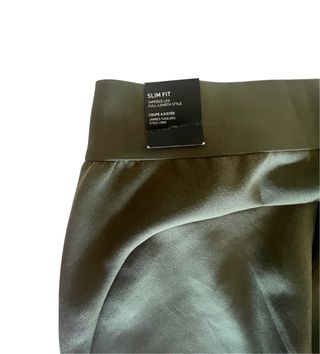 Talla XS. Pantalón ADIDAS “DESIGNED 4 GAMEDAY”