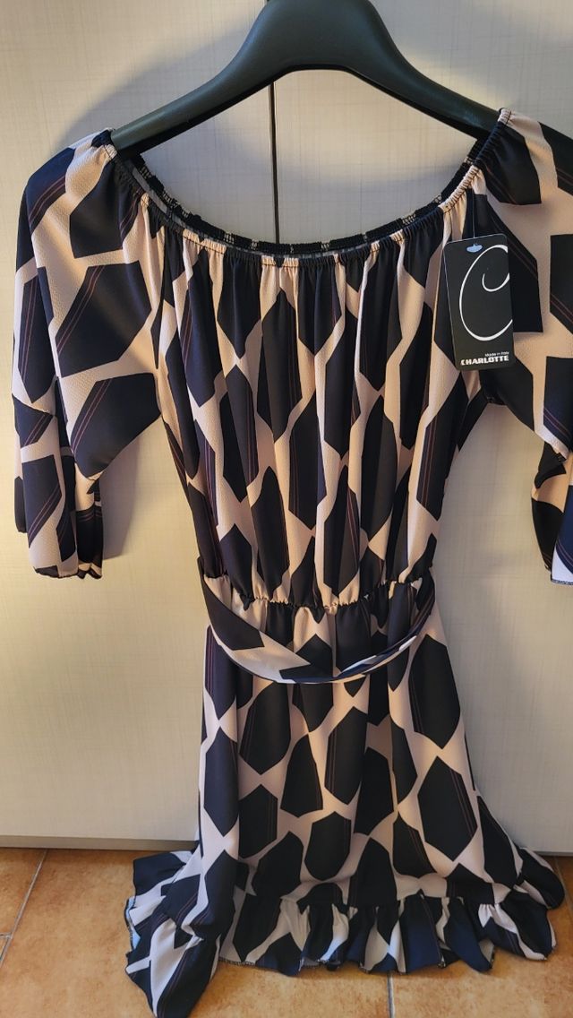 Vestito corto beige e nero