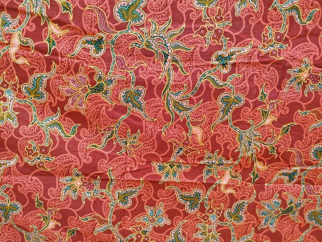 Tela batik tailandesa - Rojo y rosa