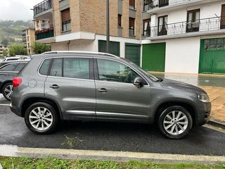 Volkswagen Tiguan 2012