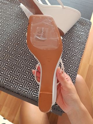 Sandalias tacón Mango blancas