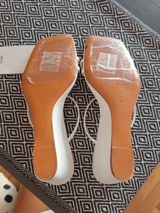 Sandalias tacón Mango blancas