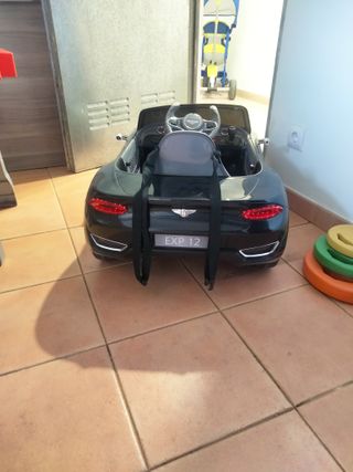 Coche eléctrico infantil Bentley