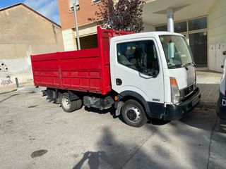Nissan NV400 2009