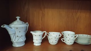 Juego café porcelana dorada