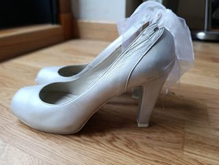 Zapatos tacón plata 36.5