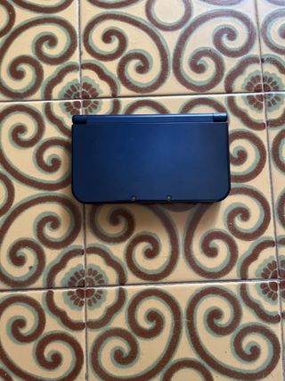 Nintendo 3DS XL blu 
