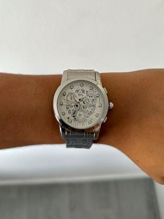 Reloj plateado hombre