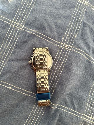 Reloj plateado hombre