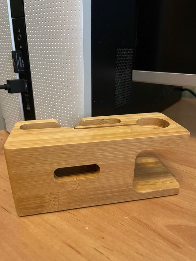 Soporte bambú Apple Watch & iPhone