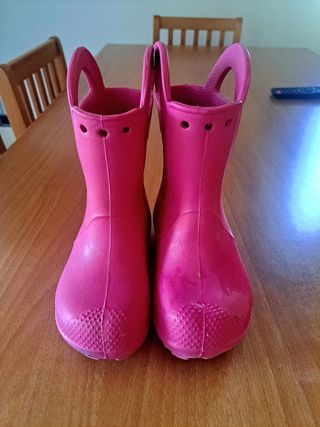 Stivaletti Crocs rosa bimbo