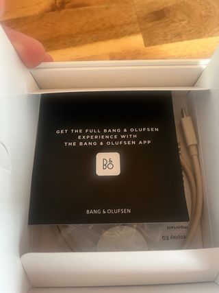 Auriculares Bang & Olufsen EQ Rosa