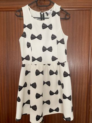 Vestido HYM blanco y negro