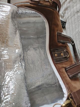 Mochila Marrón Camping térmica con cubiertos