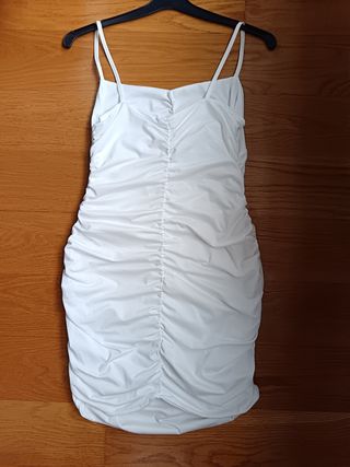 Vestido blanco fruncido - corto