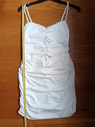 Vestido blanco fruncido - corto