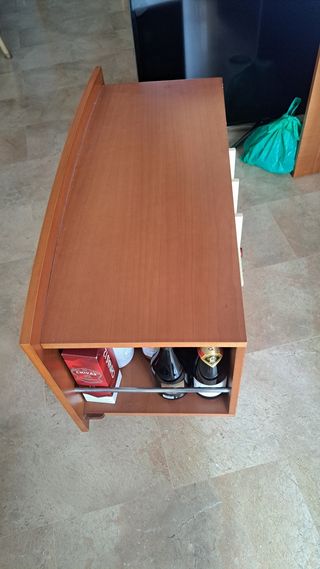 Mueble salón madera-cristal