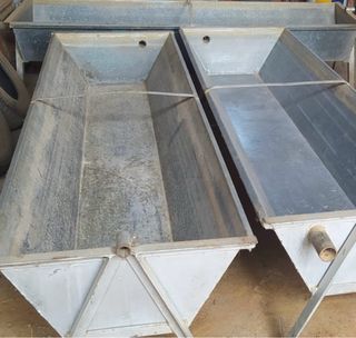 3 Comederos oveja - galvanizados