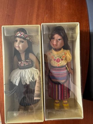 PORCELAIN DOLLS en su caja original- 2 unidades