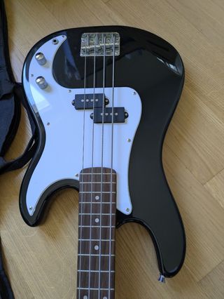 Basso elettrico CliFton