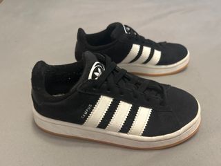 Zapatillas Adidas Campus  casi nuevas 
