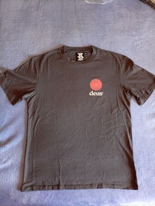 Camiseta Deus Ex Machina Negra - Talla S