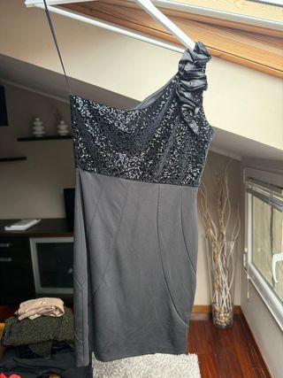 Vestido negro fiesta corto