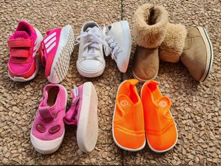 Lotto scarpe bambina taglia 22-23-24