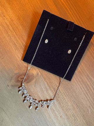 Collar y pendientes Swarovski