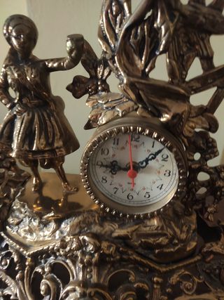 Reloj bronce antiguo