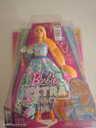 Muñeca Barbie Extra Fancy