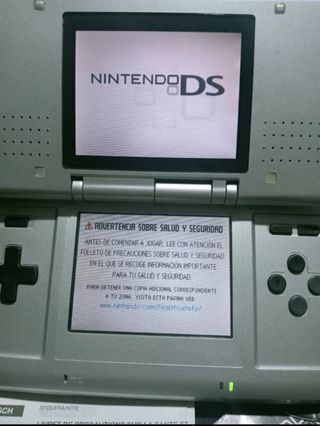 Nintendo DS Plata - Caja original
NEGOCIABLE 