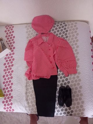 Traje gitano niño: rojo lunares