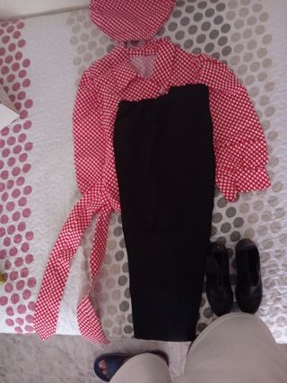 Traje gitano niño: rojo lunares
