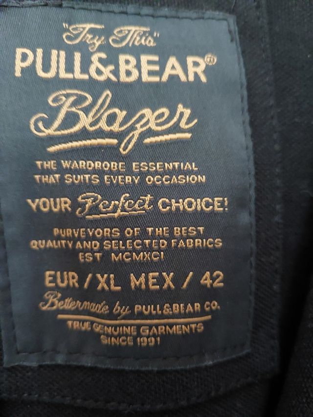 Americana Pull&Bear negra - Talla L