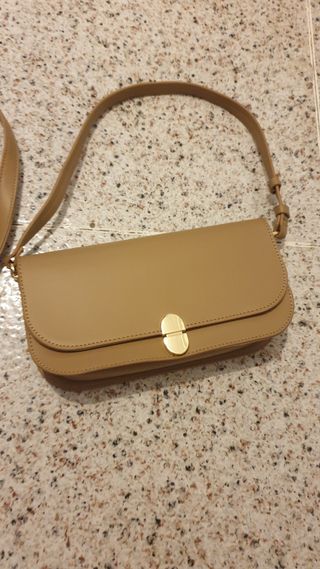 Bolso bandolera marrón claro
Nuevo 