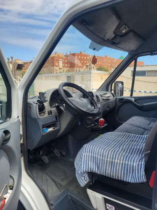 Mercedes-Benz Sprinter 2004