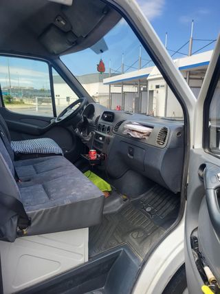 Mercedes-Benz Sprinter 2004