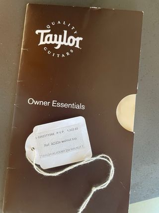 Taylor Academy 22e Walnut